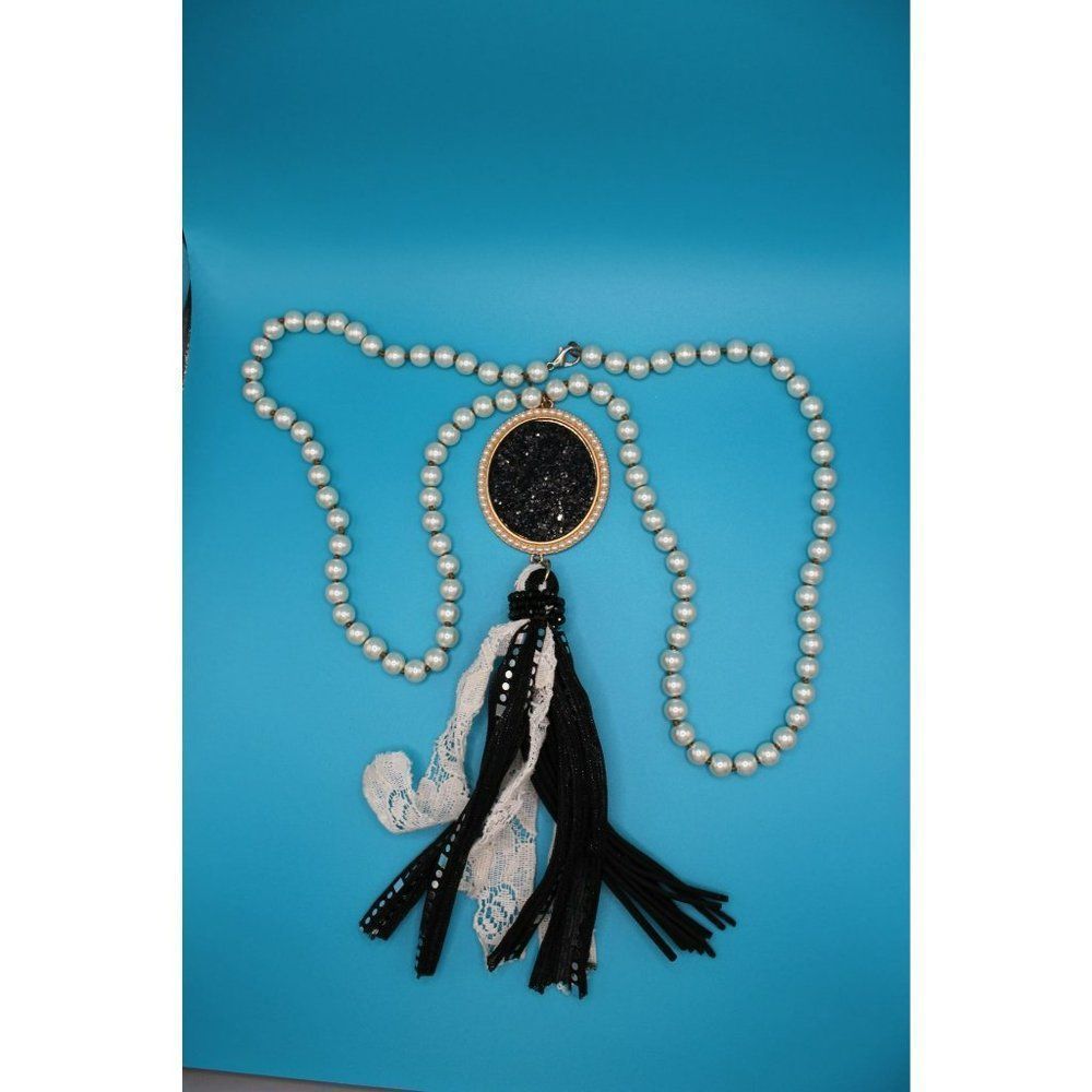 Individual Tied Glass Faux Pearls Druzy Medallion Tassel Long Statement Necklace - Picture 2 of 6